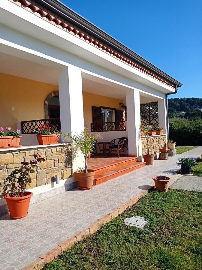 B&B Le Rose Santa Maria di Castellabate Bagian luar foto